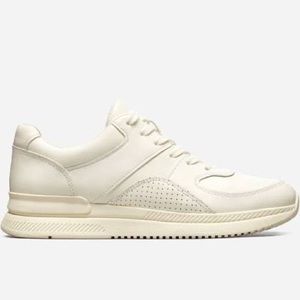 Everlane The Trainer